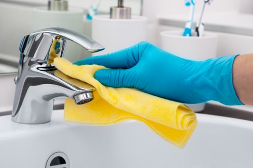 Transparent pricing estimate for upholstery cleaning in an apartment