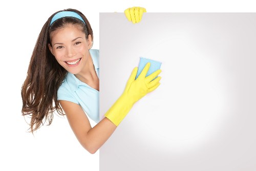 Customer raising a concern after a professional sofa cleaning service
